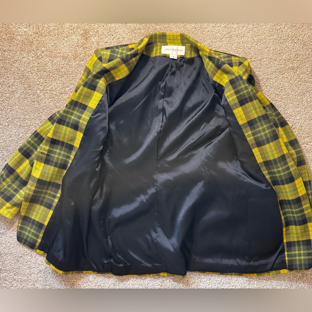 Vintage Jones New York Yellow and Black Plaid Wool Blazer Women's Size 10 - Picture 10 of 15